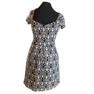Deletta Caledonia Dress Black & Grey Size XS